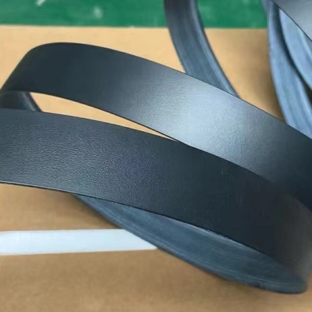 Bordatura in PVC solido nero per armadietti degli attrezzi